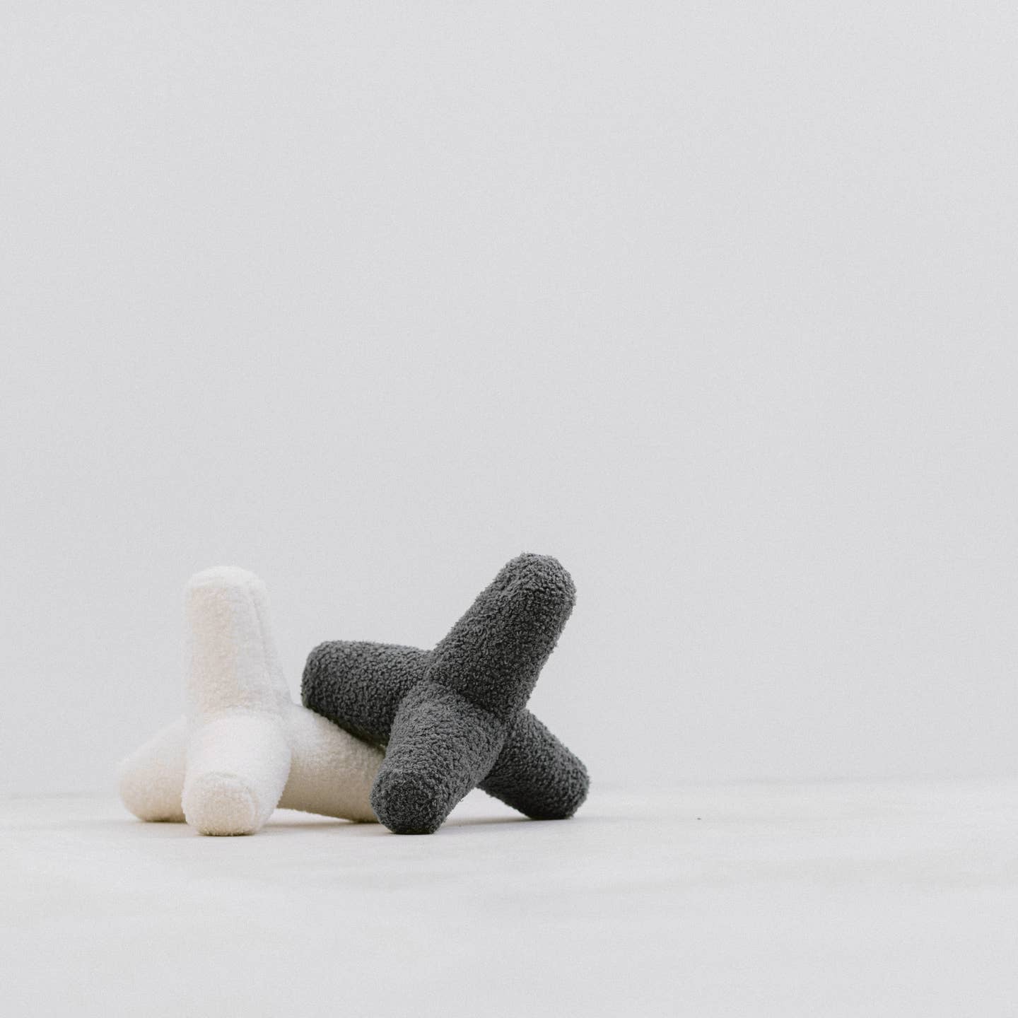 O BREUER JOUET SURDIMENSIONNÉ POUR CHIEN - Toutoustore